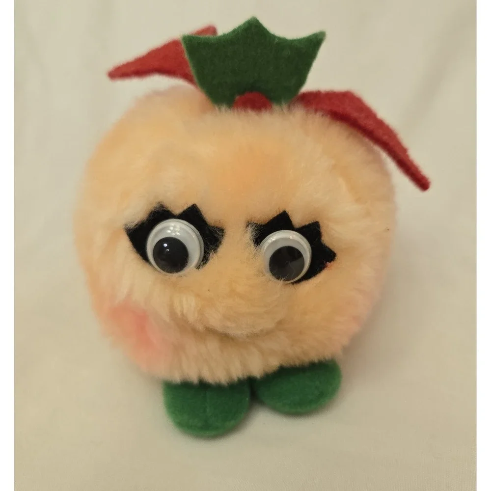 Vintage 1991 Del Monte Country Yumkins Christmas Googly Eyed Plush Ornament Set